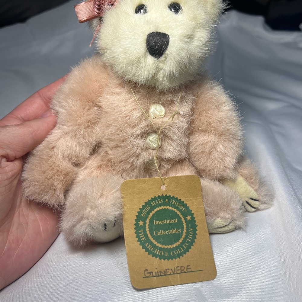 Vtg 1996 Boyds Bears‎ Guinevere 10”Plush Bear Baby Pink & Ivory NEW W/ Tags